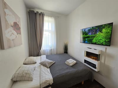 S8 Small studio apartment