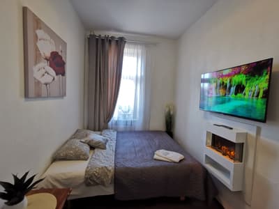 S8 Small studio apartment