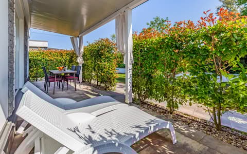 Luxury Mobile Home [1]