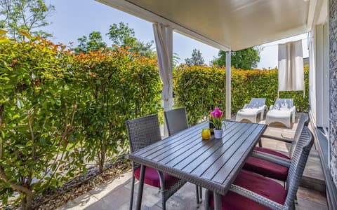 Luxury Mobile Home [2]