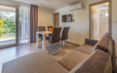 Luxury Mobile Home [2]