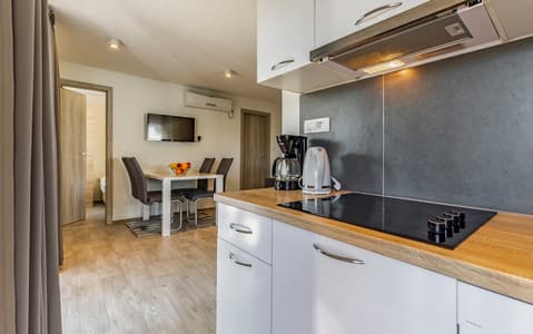 Luxury Mobile Home [2]