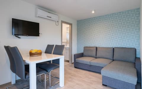 Luxury Mobile Home [3]