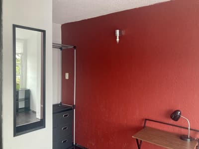 R1 Habitación Privada Matrimonial con Baño Compartido