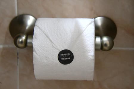 R-10 Comfort Twin Room