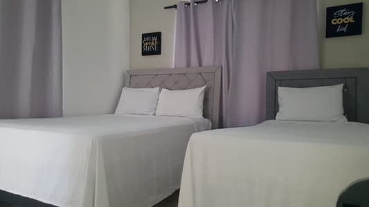 R12- Comfort Triple Room 1QB -1TB -Pool View