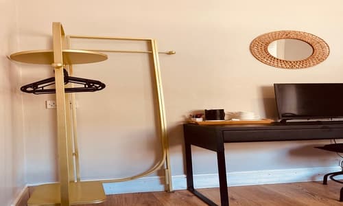 Bloomfield One, "for a heart of the city stay"