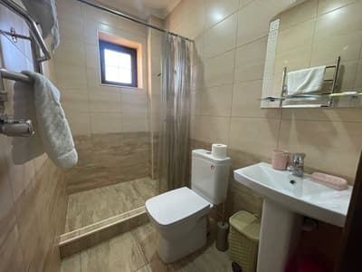 ГД "Роза Кавказа" №1 Двухкомнатный черырехместный номер 2-й этаж