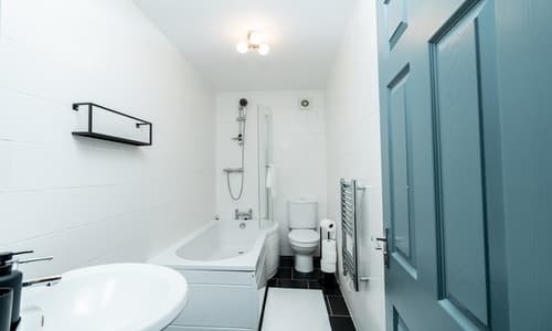 Bridgewater Three 'A Boutique Stay by the Sea'