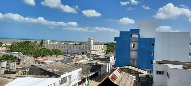 R1 (502) Apartamento con vista a la playa, la mejor zona de la ciudad, genial para trabajar o estar con la familia