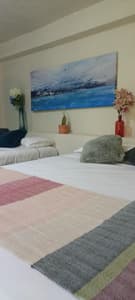 Delfín · Habitación privada con baño, cerca playa la punta Brisas de Zicatela