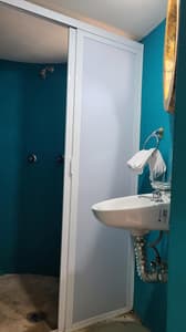 Pez · Habitación privada con baño, cerca playa la punta Brisas de Zicatela