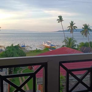 Unit D | 3rd Floor Twin Room