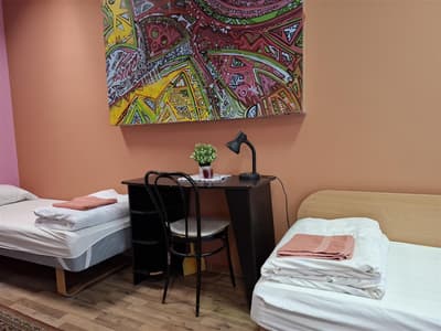 ( 1 ) One Bed in 5 female dorm