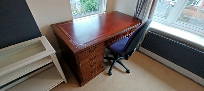 The Diamond En-suite Super King Room Hertfordshire