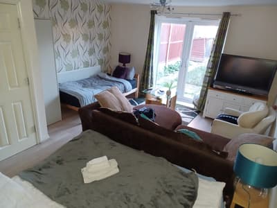 Rookery 1 - Deluxe Triple Super King Suite