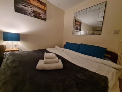 Rookery 1 - Deluxe Triple Super King Suite