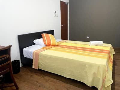 JGR 606 - Double Room with Shared Bathroom