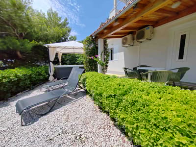 Apartment Garden with spa