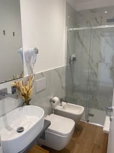 Camera matrimoniale con balcone