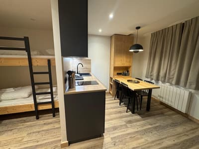 Rond Point des Pistes Volluet