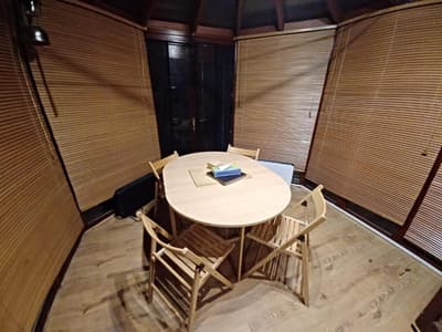 The Rushdon 3 - King