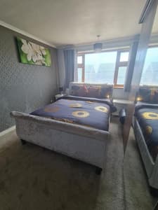 The Rushdon 3 - King