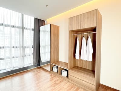 BTC Lonsdale D-08-01