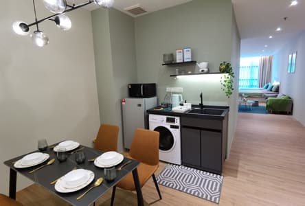 BTC Yaraville E-09-06