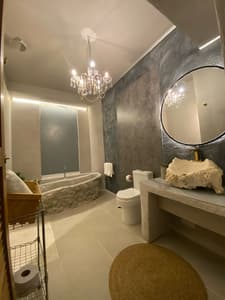 Rent the Entire La Antigua Cápsula Hostel in Getsemaní, Cartagena- Alquila el Hostal La Antigua Cápsula Completo