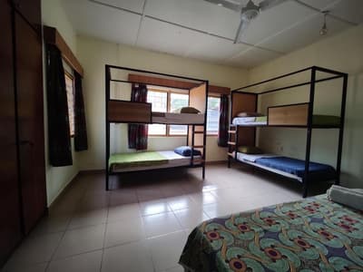 Family & Friends room