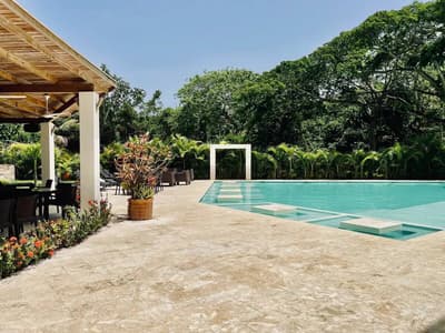 A1-Spacious 2-Bedroom Apartment with Pool View (A1)