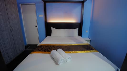 Executive Queen Room