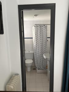 5- Doble con baño privado