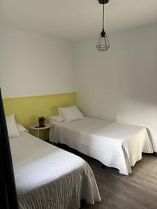 5- Doble con baño privado