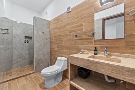 Casa Nacho Hotel, 1-Bedroom, 1-bath, Pool, Second Floor