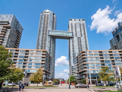 2106-Luxury 2-bedroom, 2-bathroom Stunning Views