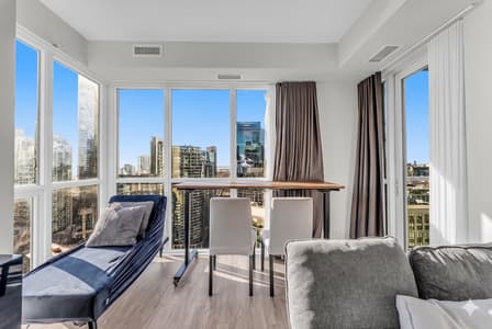3103-Luxe 3BR Condo CN Tower W/Parking