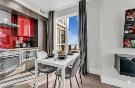 3103-Luxe 3BR Condo CN Tower W/Parking