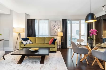 3608 - Luxury two-bedroom, two-bathroom on Front Street