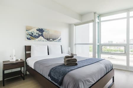 3905-3Bedroom Luxury City Views with parking