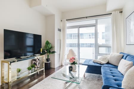 4105-Stylish Downtown Toronto Condo w/ Balcony