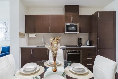 4105-Stylish Downtown Toronto Condo w/ Balcony