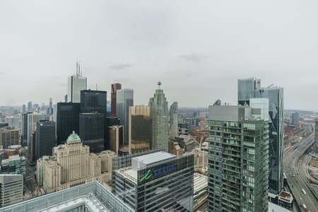 5708 - Billion Condo with CN Tower View