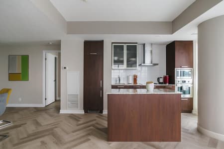 5708 - Billion Condo with CN Tower View