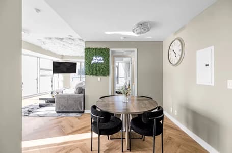 5903 - Luxe 3BR Condo CN Tower W/Parking