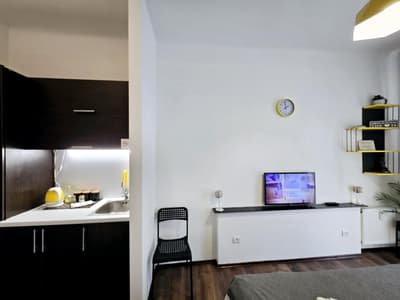 S2 Sunshine apartment with Balcony