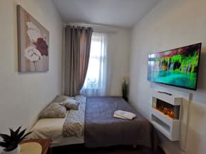 S8 Small studio apartment