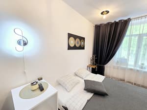 S12 Music studio apartment
