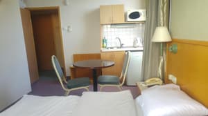 211 Queen Room with Spa Bath